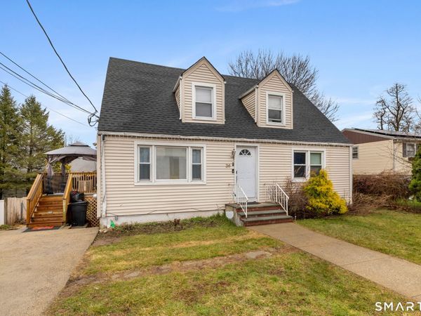 36 Norfolk, West Haven, CT 06516