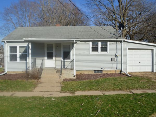 315 S Mound Street , Tiskilwa, IL 61368