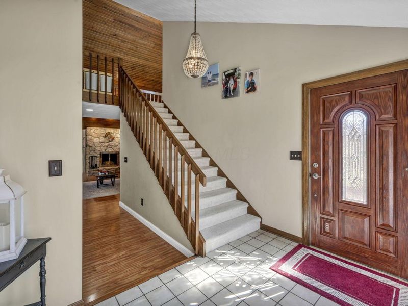 479 Deer Run Court, Westerville, OH 43081 Photo 2