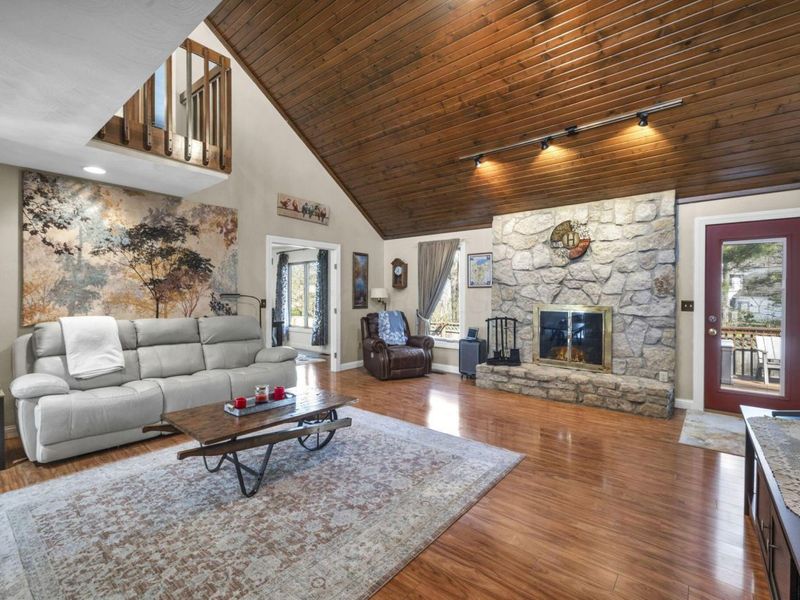 479 Deer Run Court, Westerville, OH 43081 Photo 5