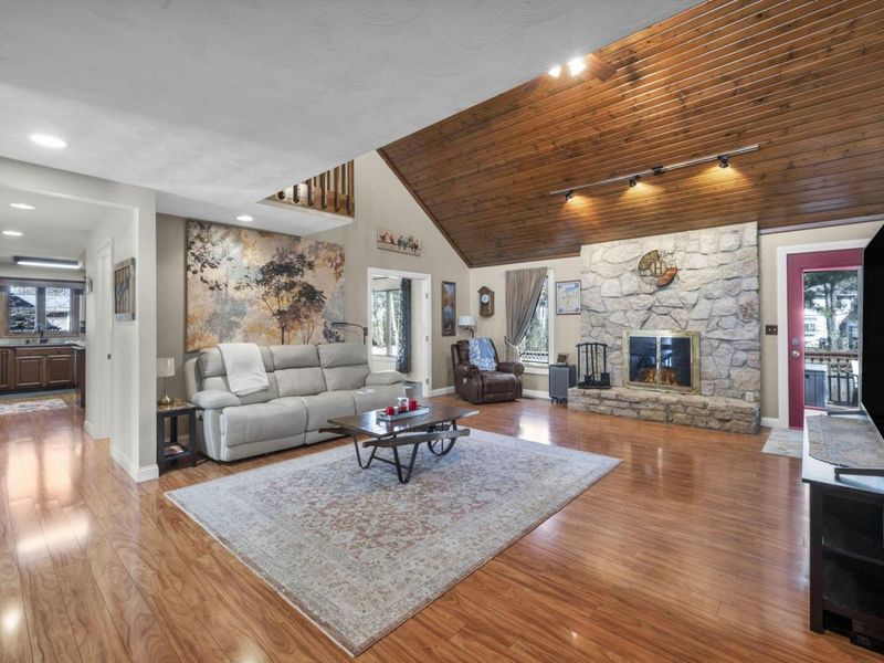 479 Deer Run Court, Westerville, OH 43081 Photo 6