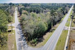 5986 Voorhees Road photo 4