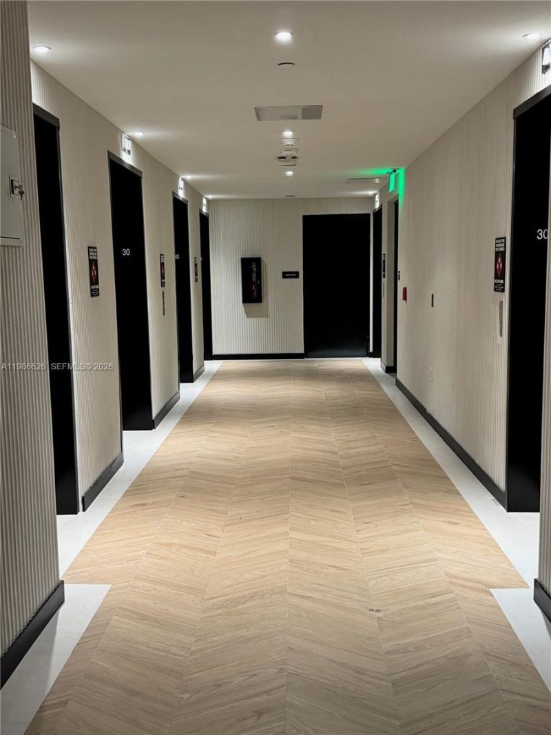 20 NE 11th St, Unit 3006A, Miami, FL 33132 Photo