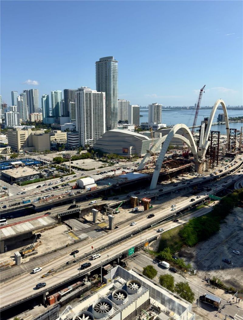 20 NE 11th St, Unit 3006A, Miami, FL 33132 Photo