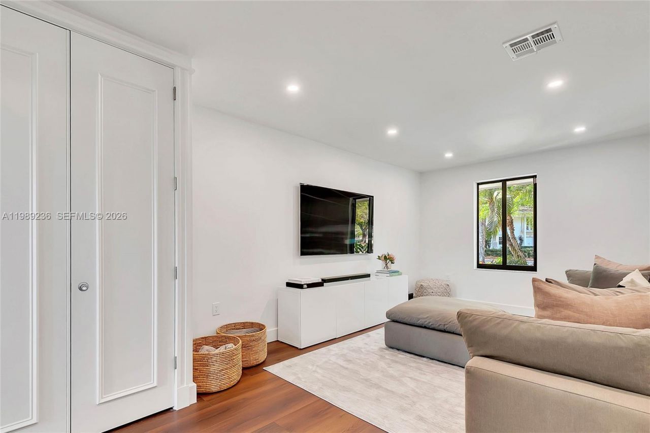 3425 Alhambra Cir , Coral Gables, FL 33134 Photo