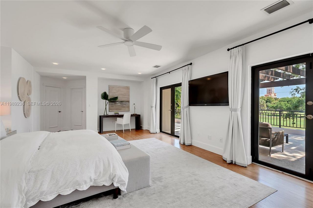 3425 Alhambra Cir , Coral Gables, FL 33134 Photo