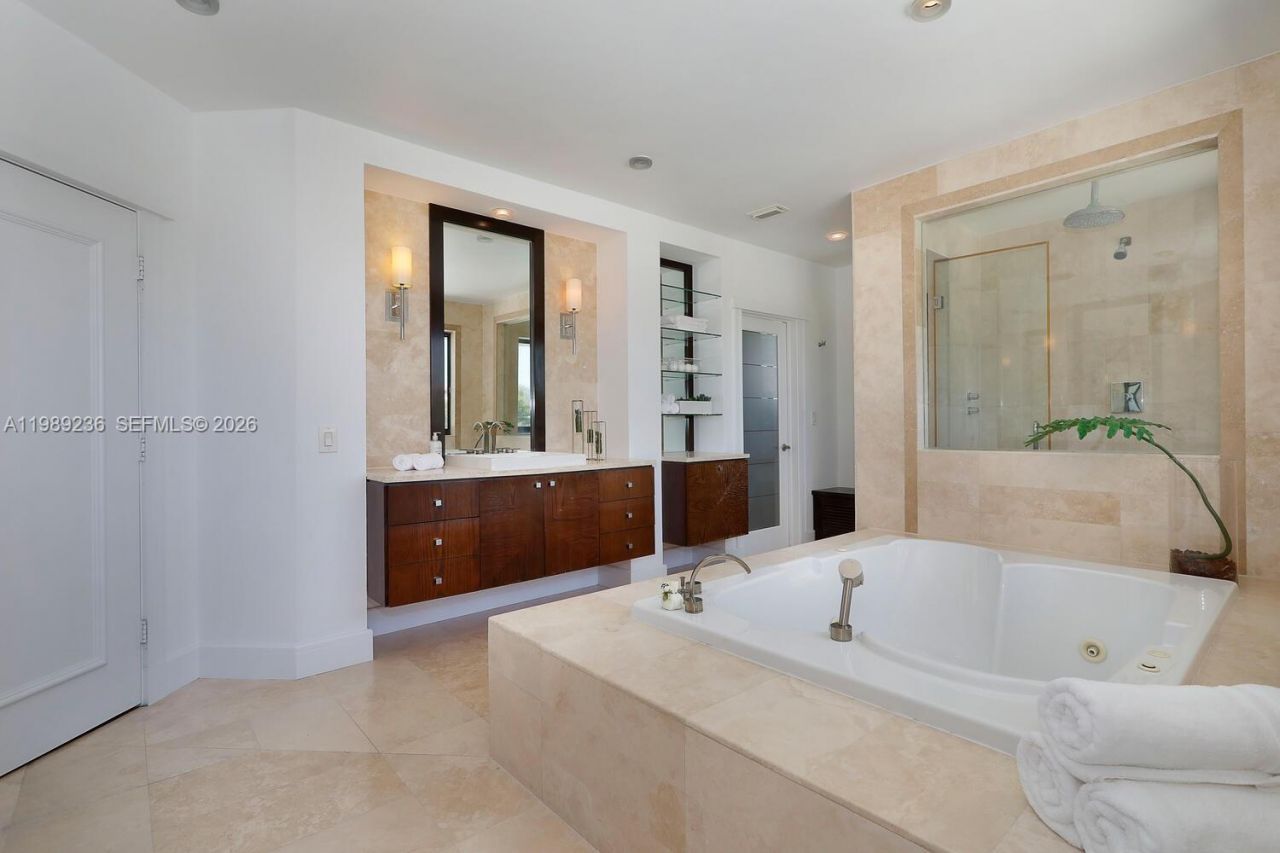 3425 Alhambra Cir , Coral Gables, FL 33134 Photo