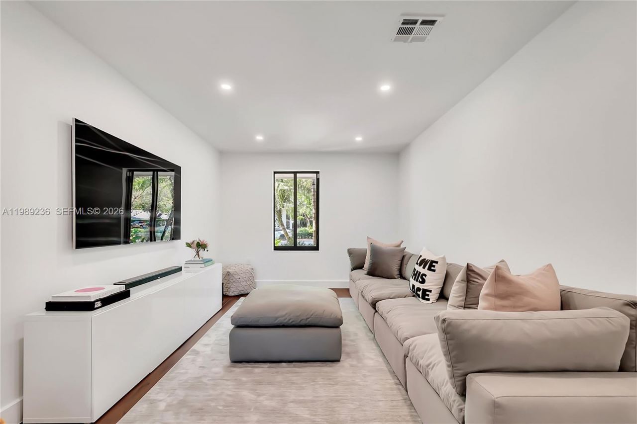 3425 Alhambra Cir , Coral Gables, FL 33134 Photo