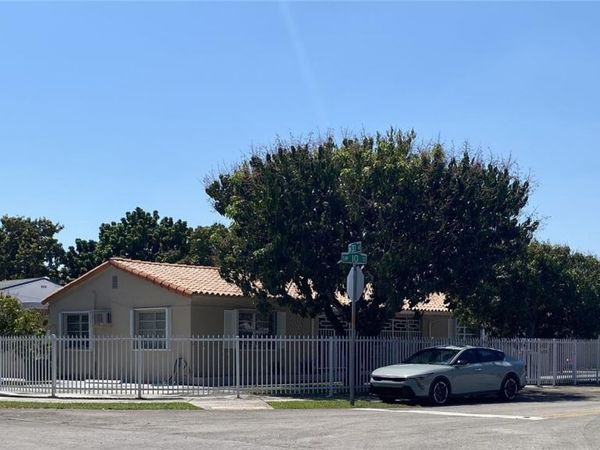 3300-3302 SW 10th St, Miami, FL 33135