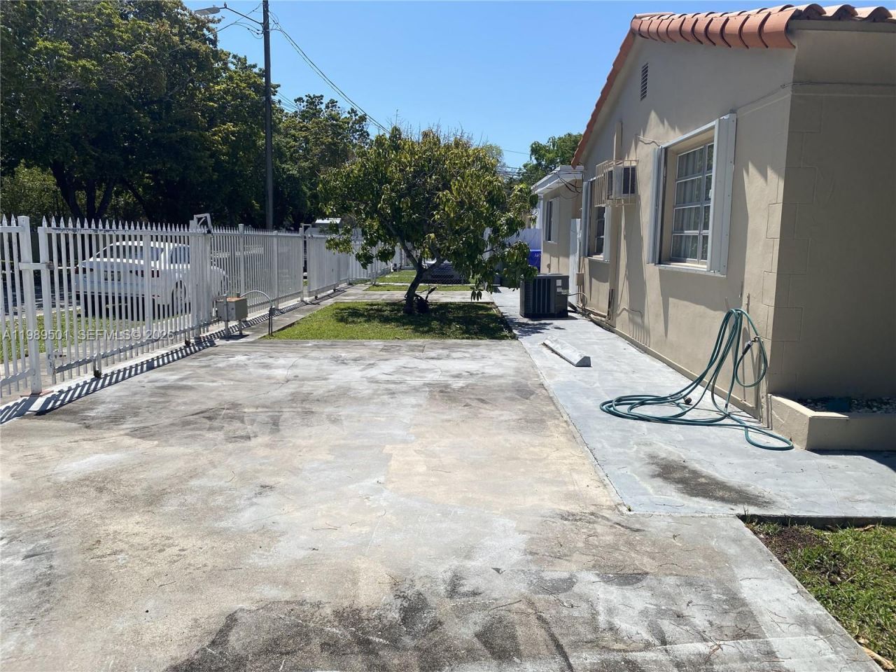 3300-3302 SW 10th St, Miami, FL 33135 Photo