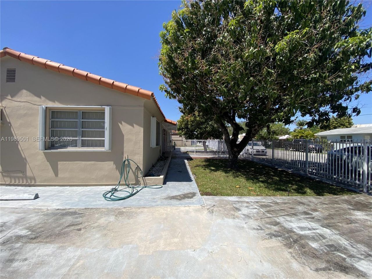 3300-3302 SW 10th St, Miami, FL 33135 Photo