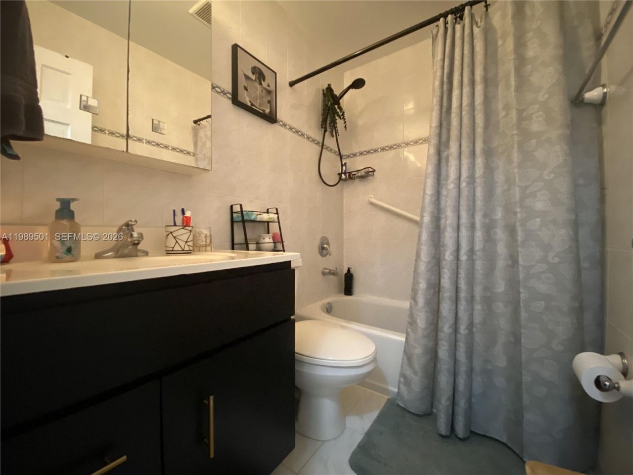 3300-3302 SW 10th St, Miami, FL 33135 Photo