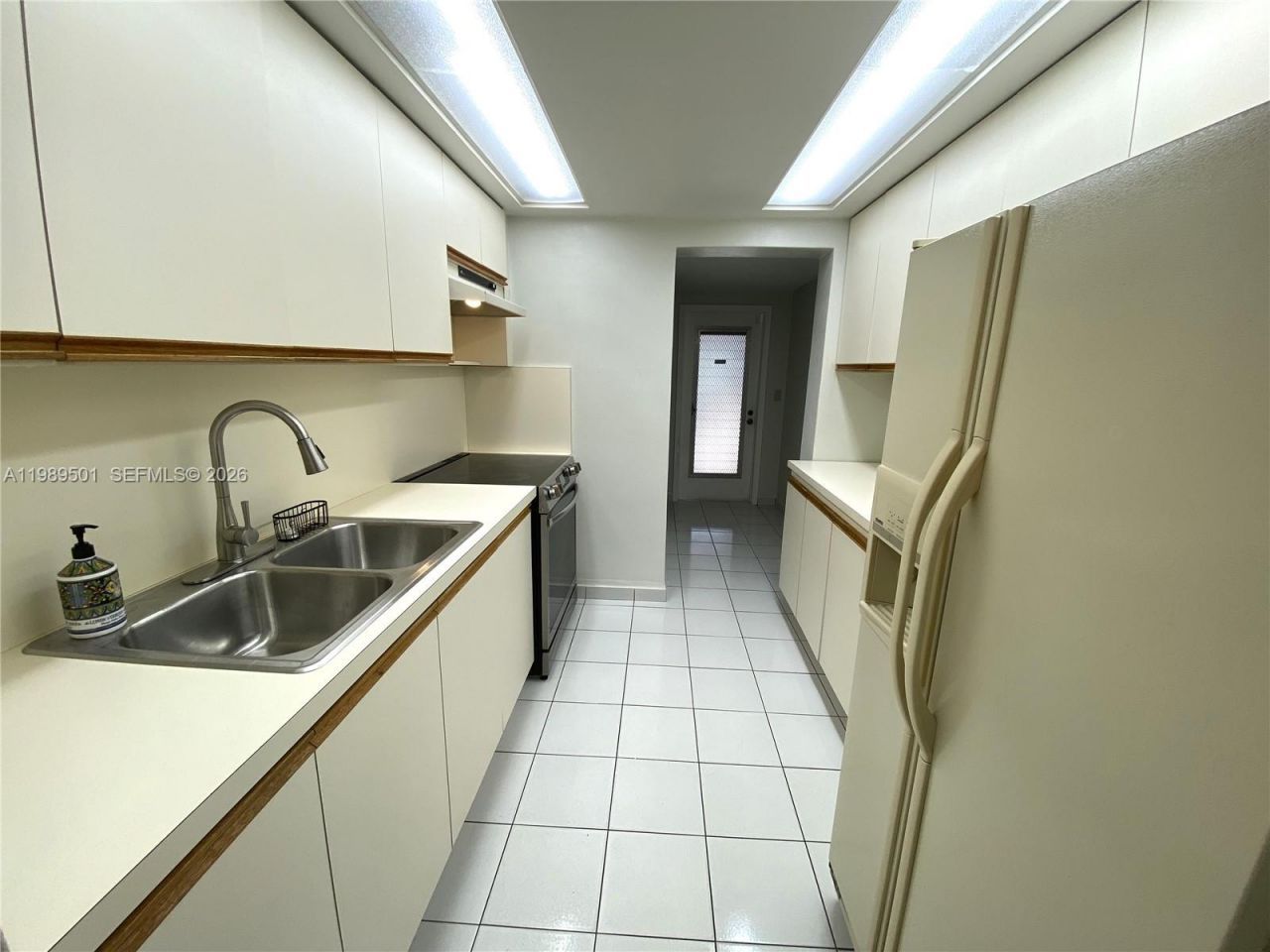 3300-3302 SW 10th St, Miami, FL 33135 Photo