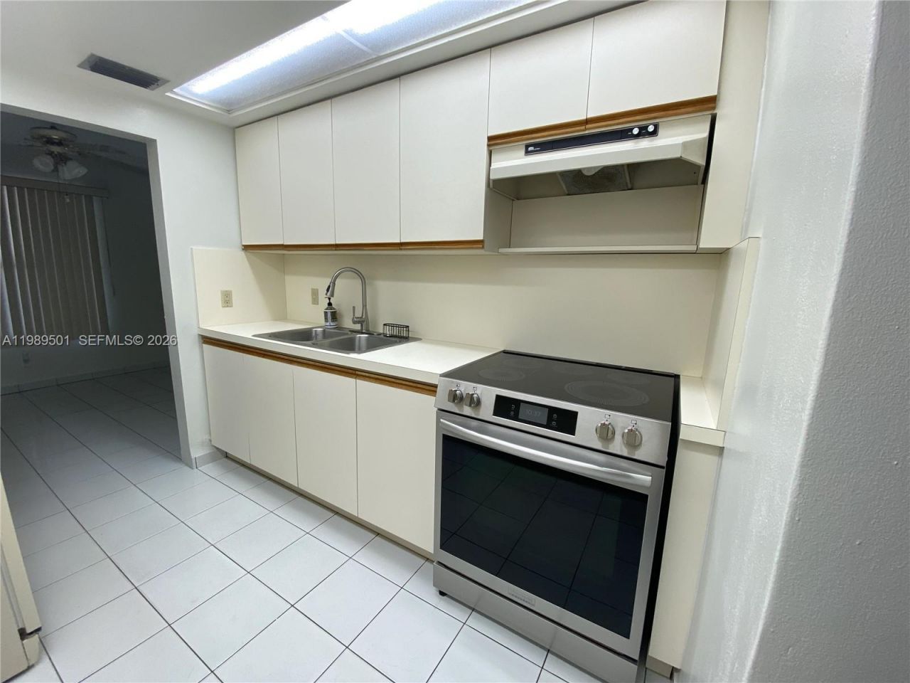 3300-3302 SW 10th St, Miami, FL 33135 Photo