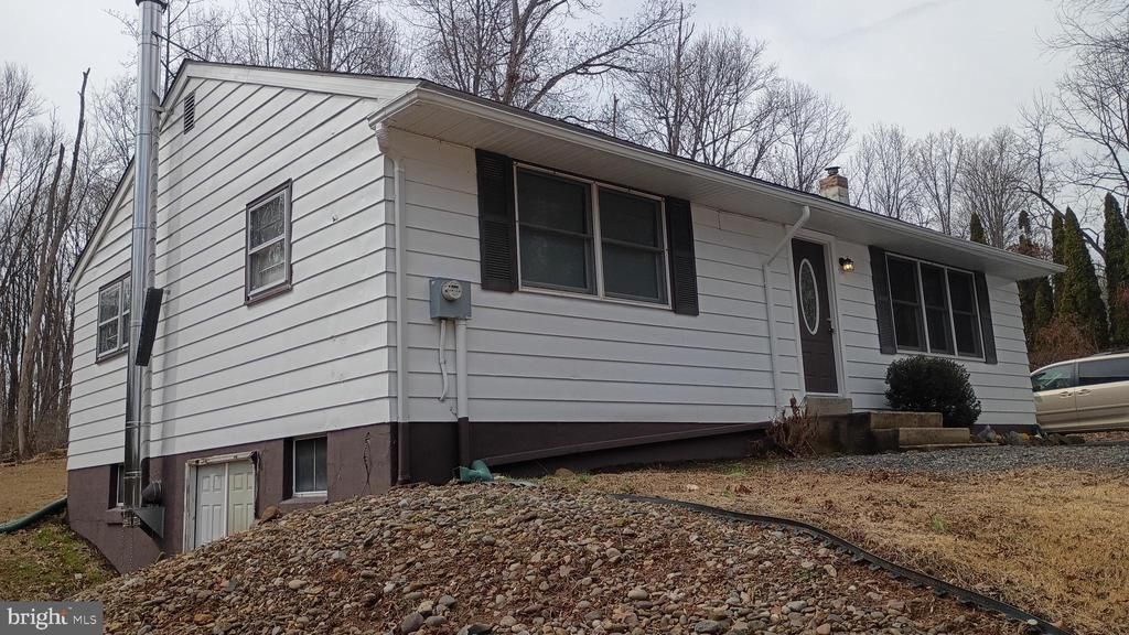 2720 HAUCK ROAD , GREEN LANE, PA 18054