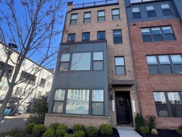 43756 TRANSIT SQUARE, ASHBURN, VA 20147