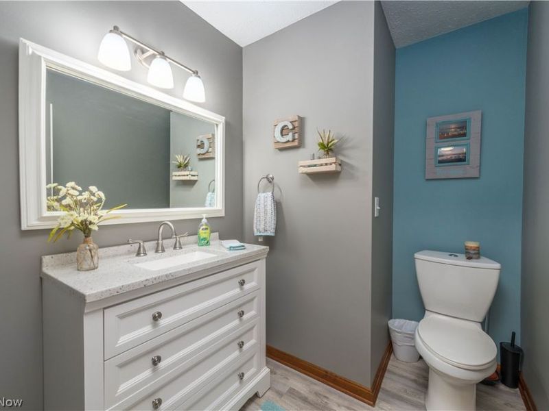 44565 Stang Road, Elyria, OH 44035 Photo 26