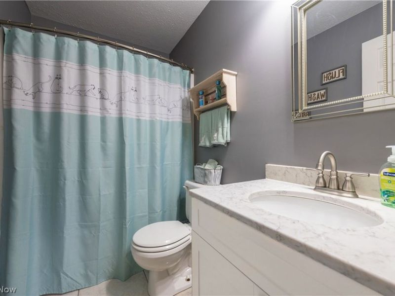 44565 Stang Road, Elyria, OH 44035 Photo 30