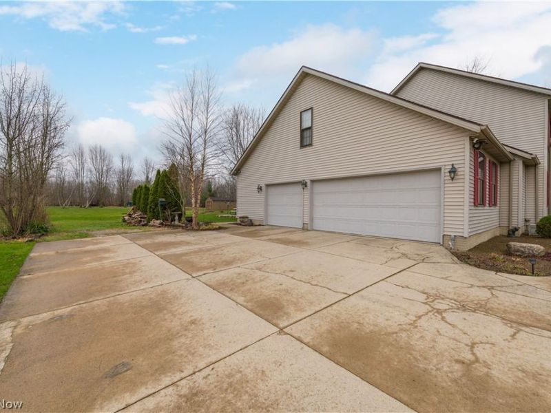 44565 Stang Road, Elyria, OH 44035 Photo 41