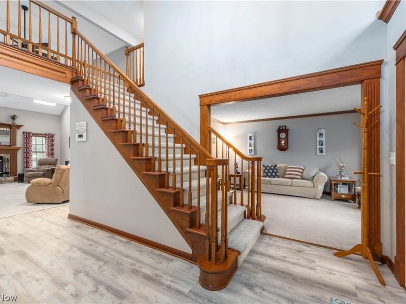 44565 Stang Road, Elyria, OH 44035 Photo 5