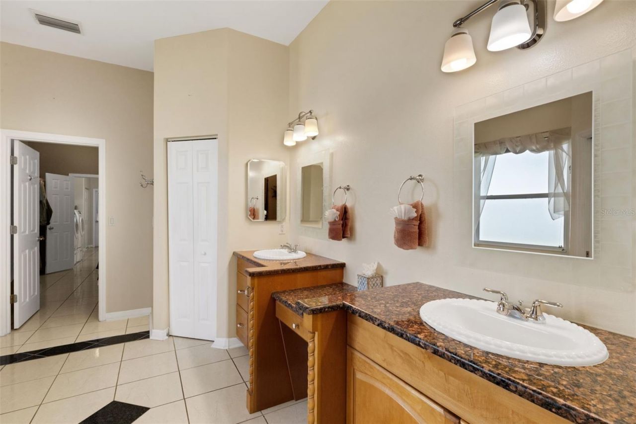 14110 18th Place E, Bradenton, FL 34212 Photo