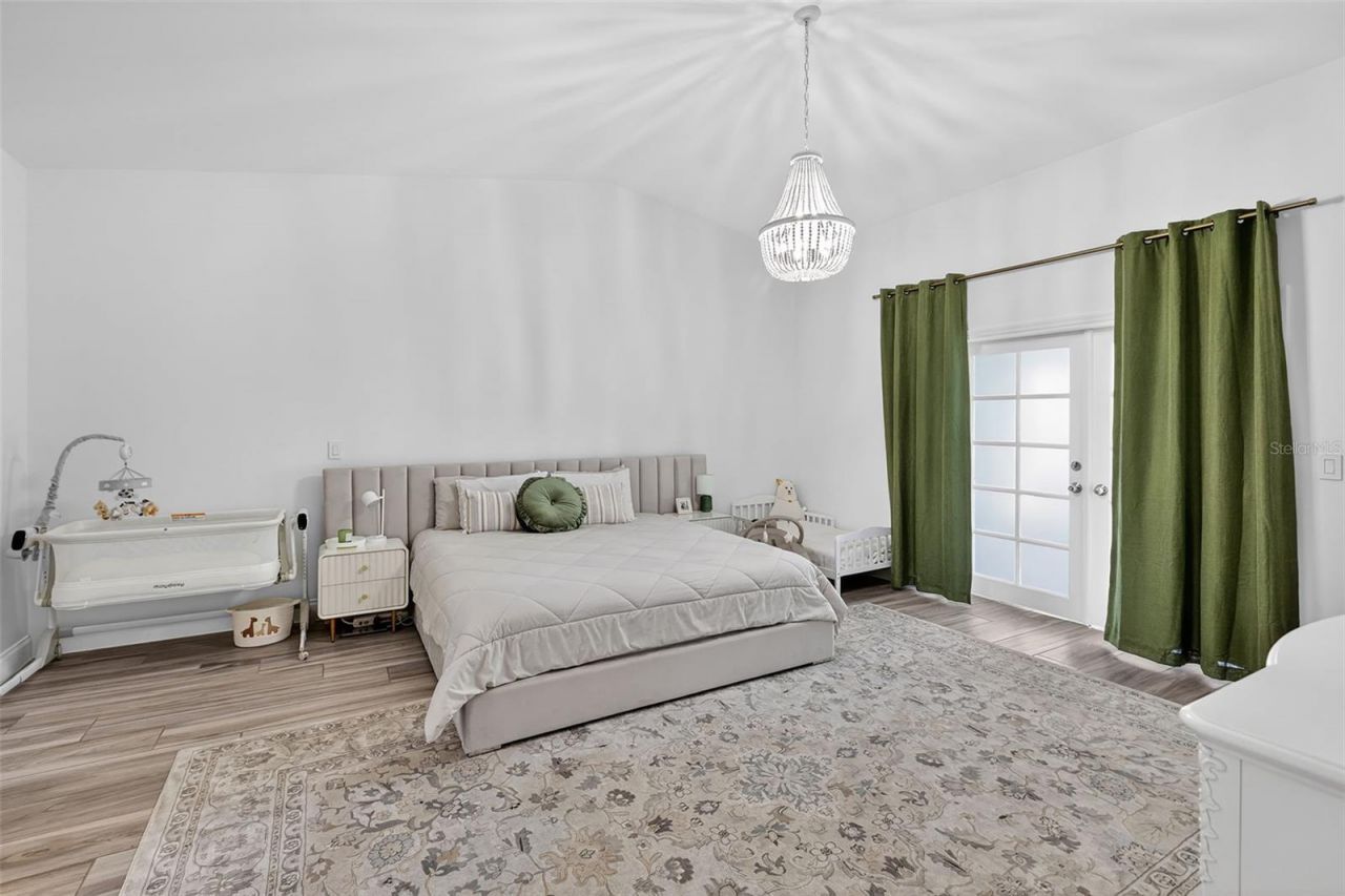 29 SE 10th Avenue, Cape Coral, FL 33990 Photo