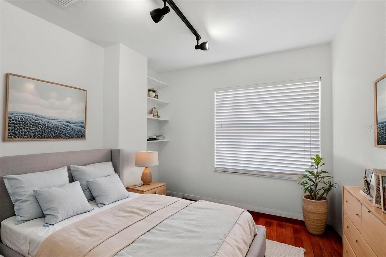 29 SE 10th Avenue, Cape Coral, FL 33990 Photo