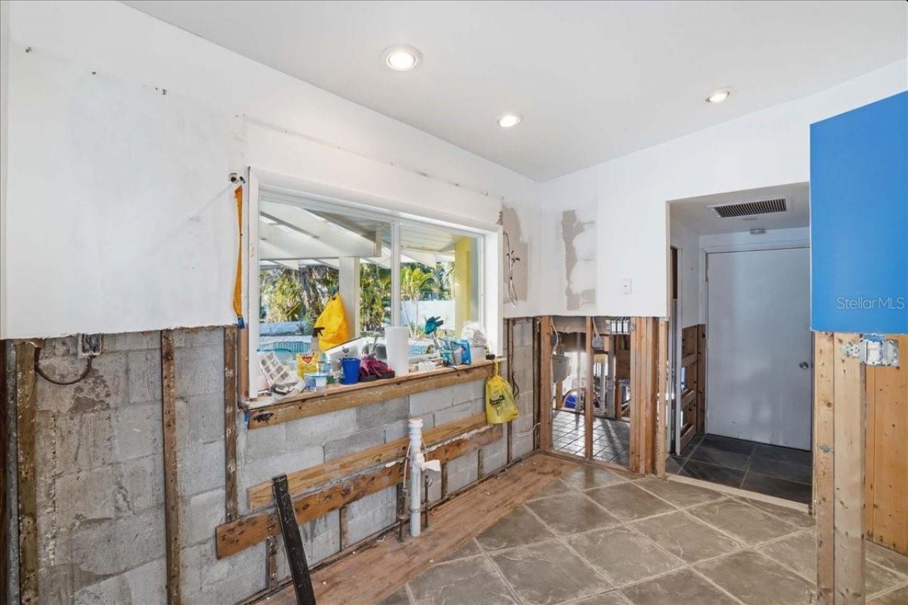 16007 Gulf Boulevard, Redington Beach, FL 33708 Photo