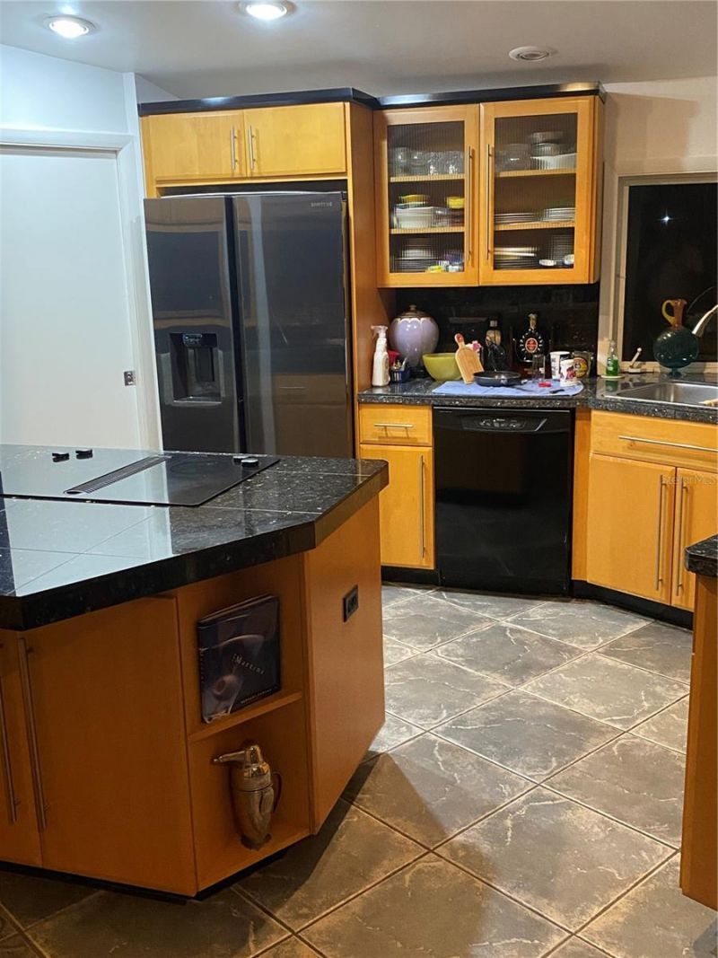 16007 Gulf Boulevard, Redington Beach, FL 33708 Photo