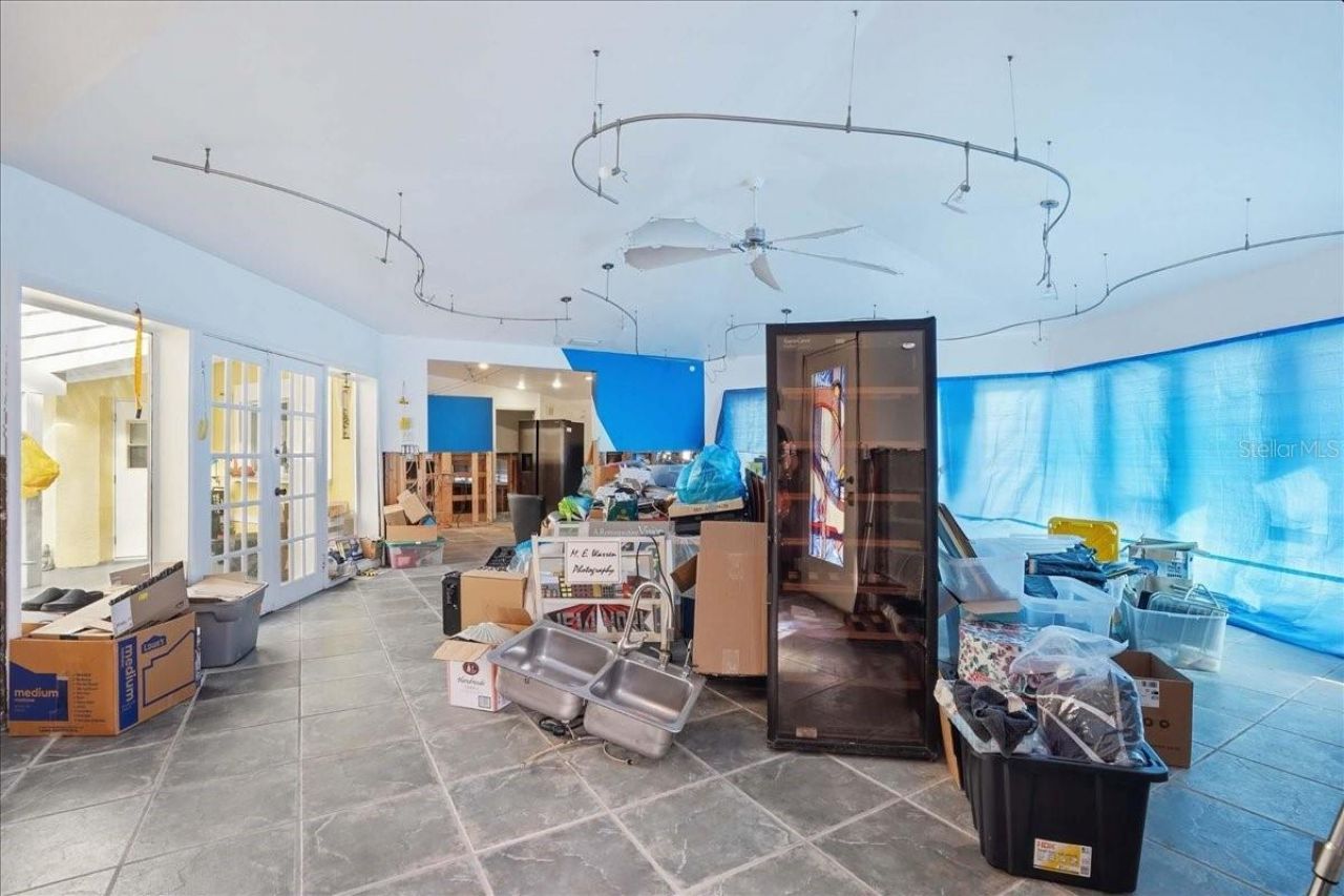 16007 Gulf Boulevard, Redington Beach, FL 33708 Photo