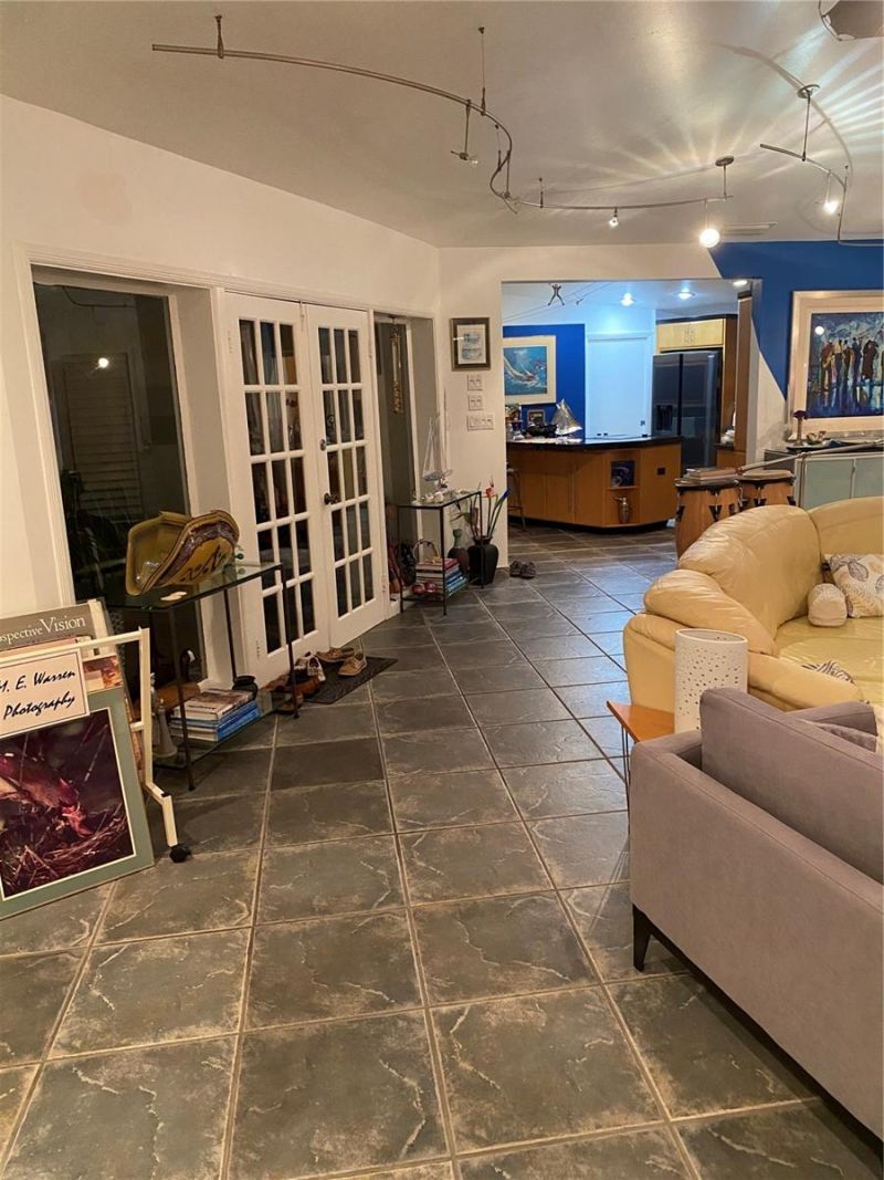 16007 Gulf Boulevard, Redington Beach, FL 33708 Photo