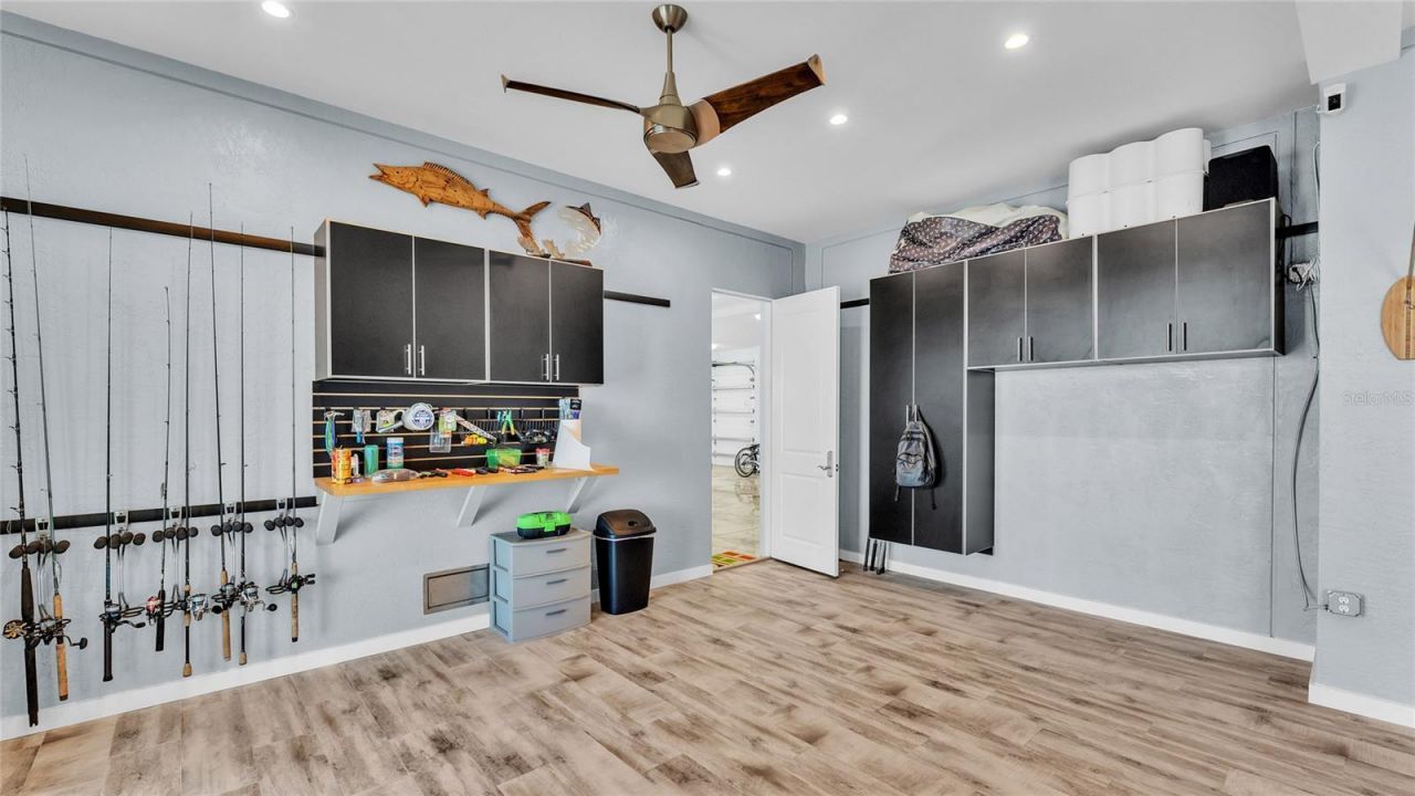 635 Key Royale Drive, Holmes Beach, FL 34217 Photo