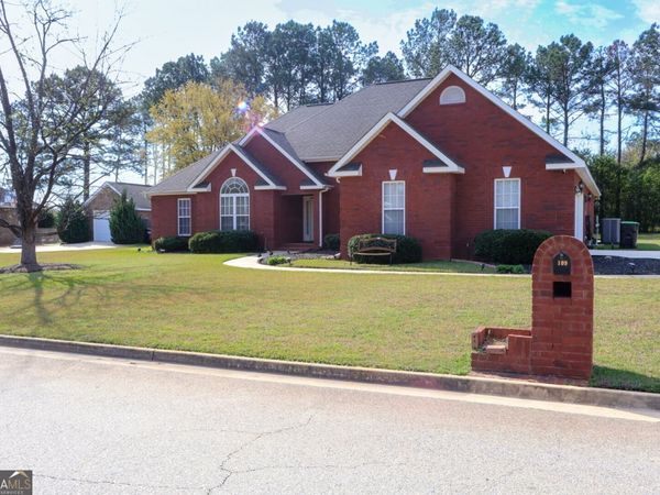 109 Ellice Court, Warner Robins, GA 31088