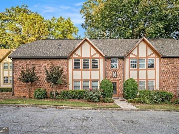 2825 Northeast Expressway NE, Unit F3, Atlanta, GA 30345