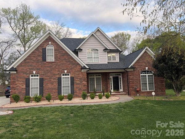 7901 Tottenham Drive, Harrisburg, NC 28075