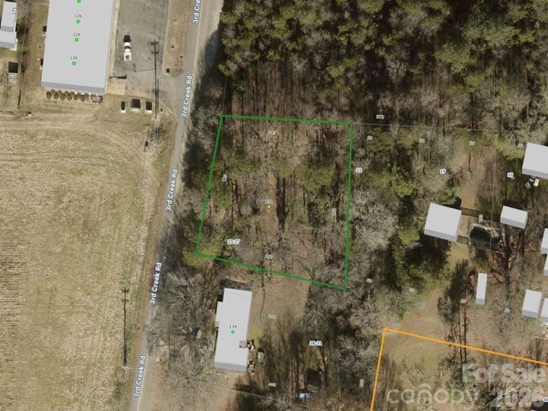 131 3rd Creek Road, Statesville, NC 28677