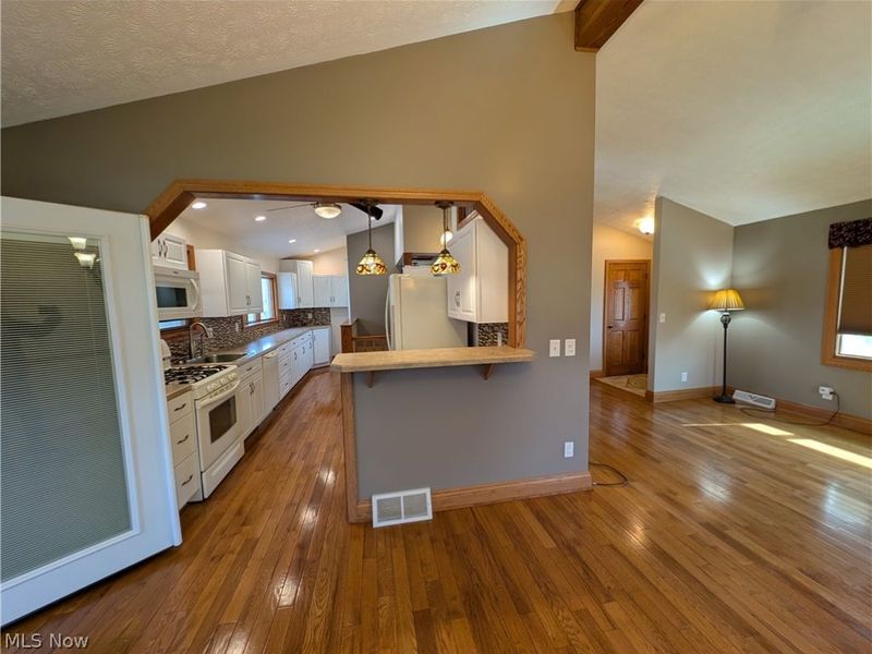 14086 Ellsworth Road, Berlin Center, OH 44401 Photo 26