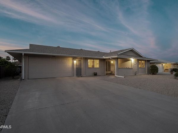 10939 W ROUNDELAY Circle, Sun City, AZ 85351