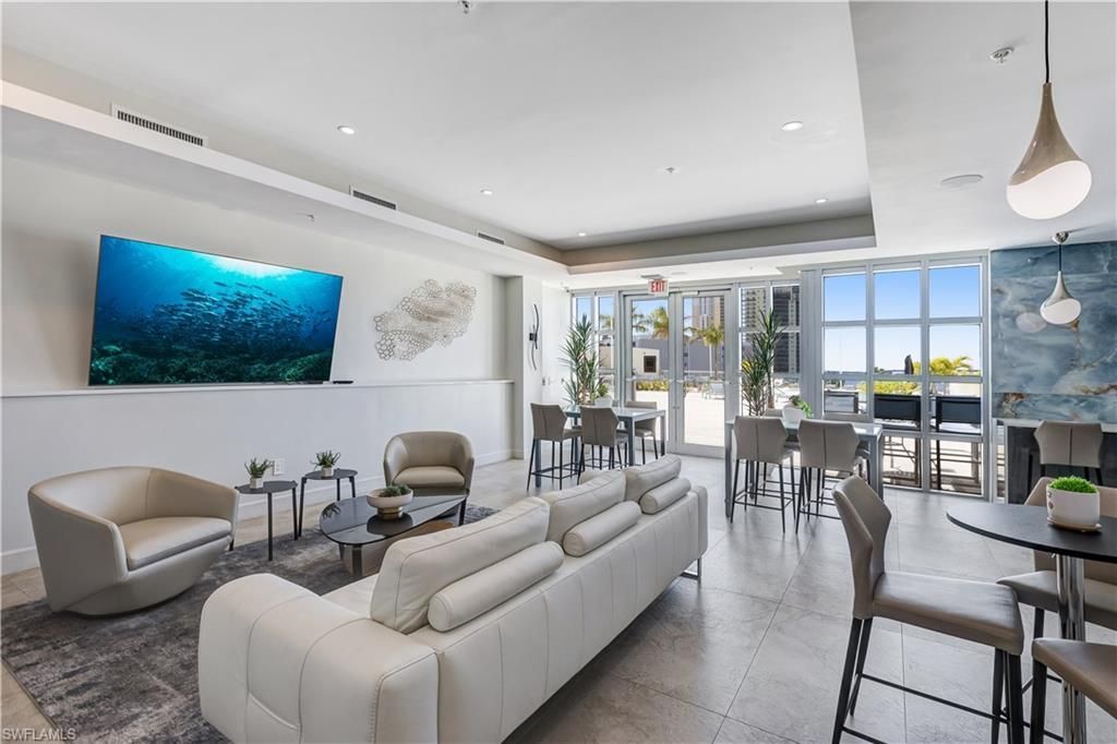 3000 Oasis Grand Blvd, Unit 2502, Fort Myers, FL 33916 Photo