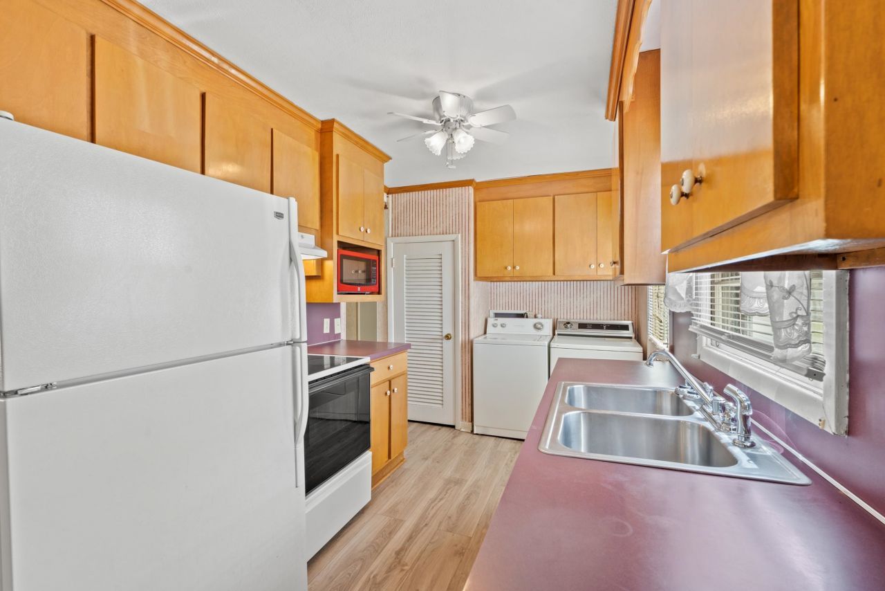 1623 Sherwood Dr. Photo 12