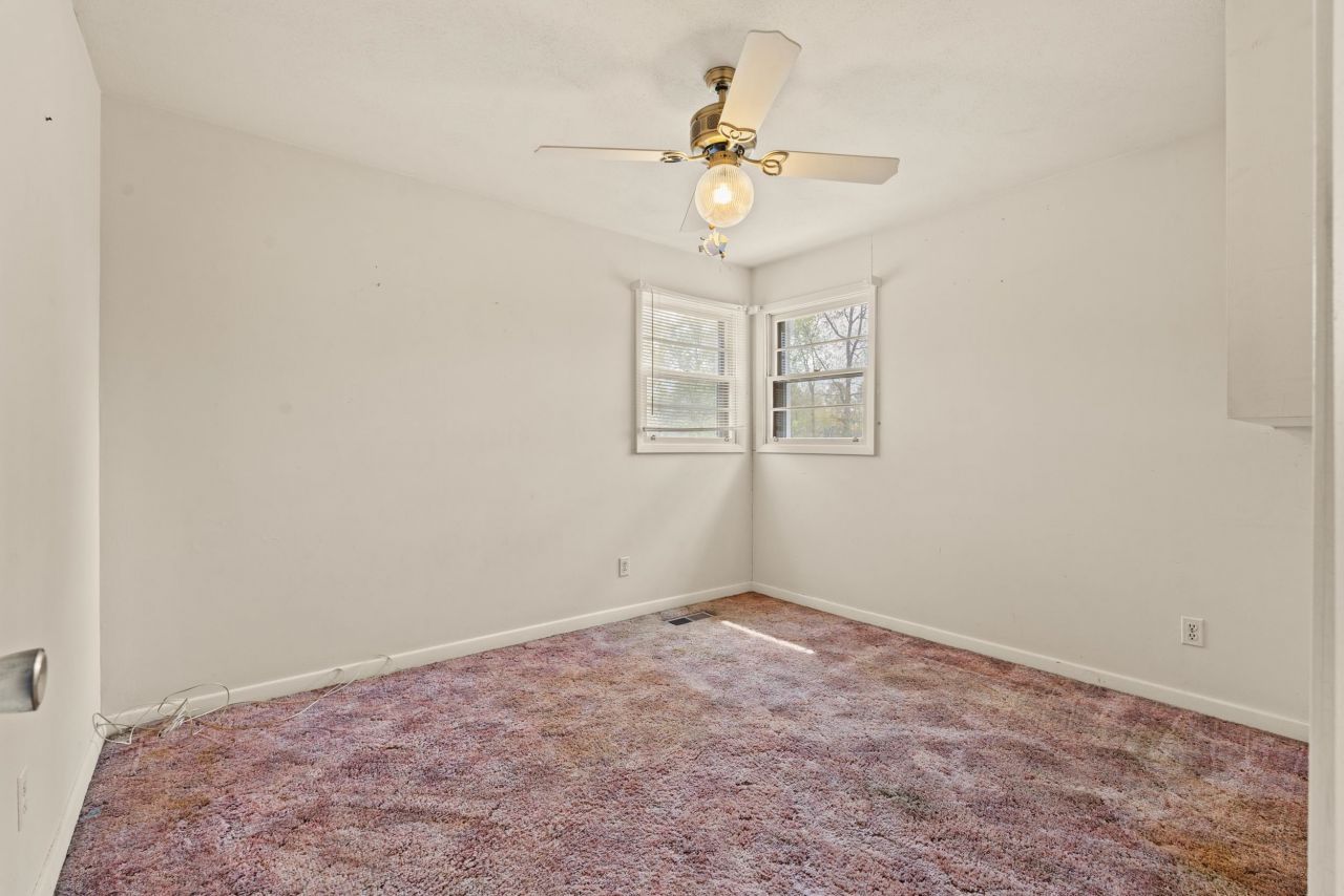 1623 Sherwood Dr. Photo 25