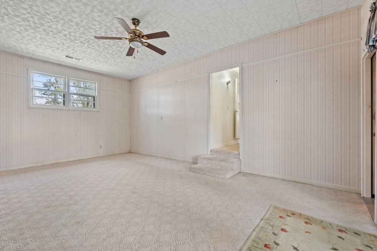 1623 Sherwood Dr. Photo 33