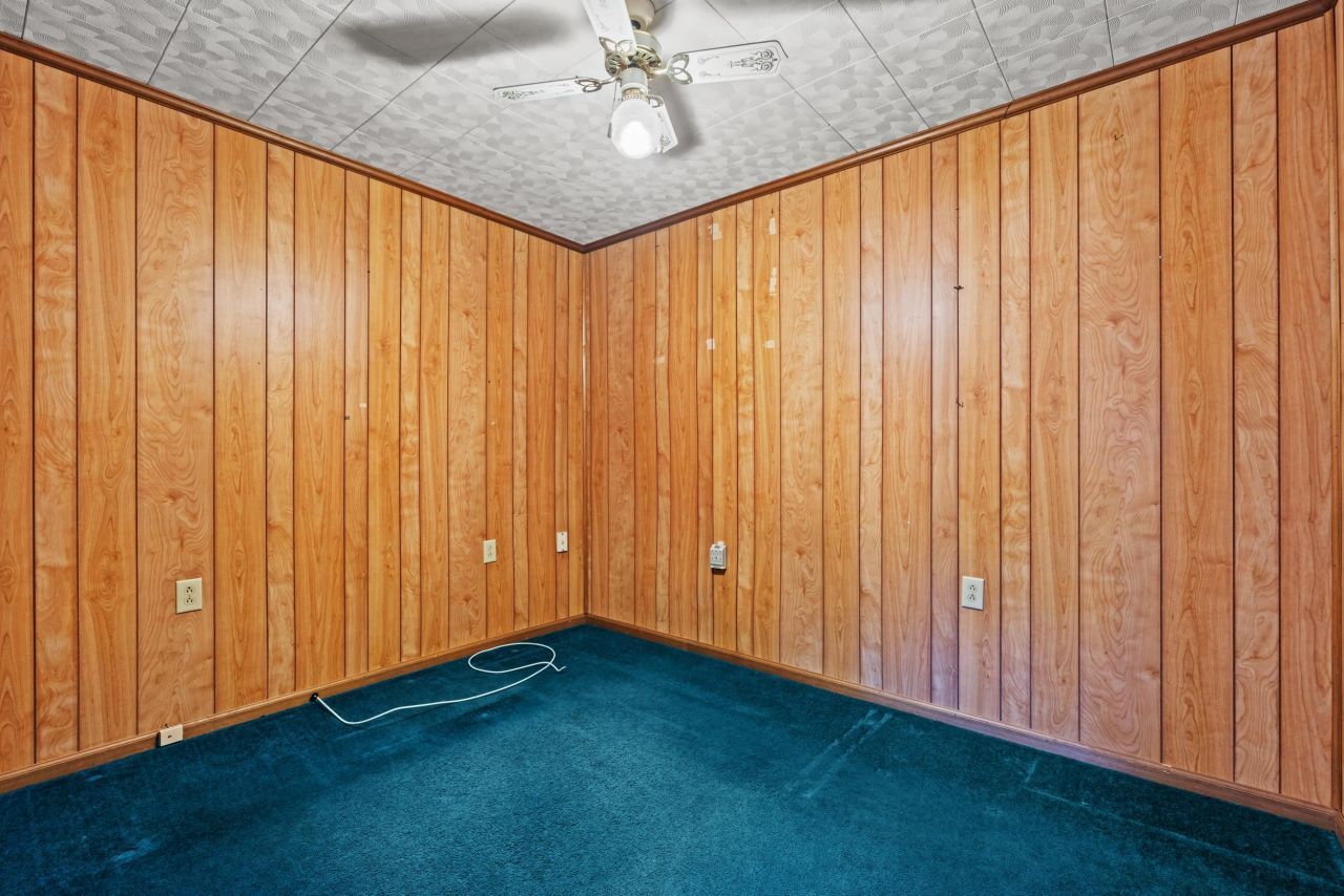 1623 Sherwood Dr. Photo 38