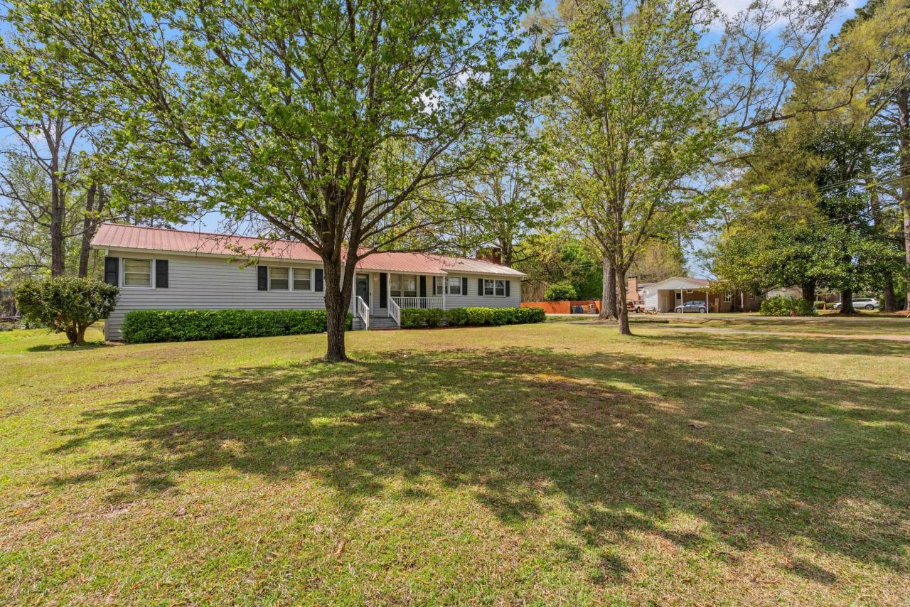 1623 Sherwood Dr. Photo 48