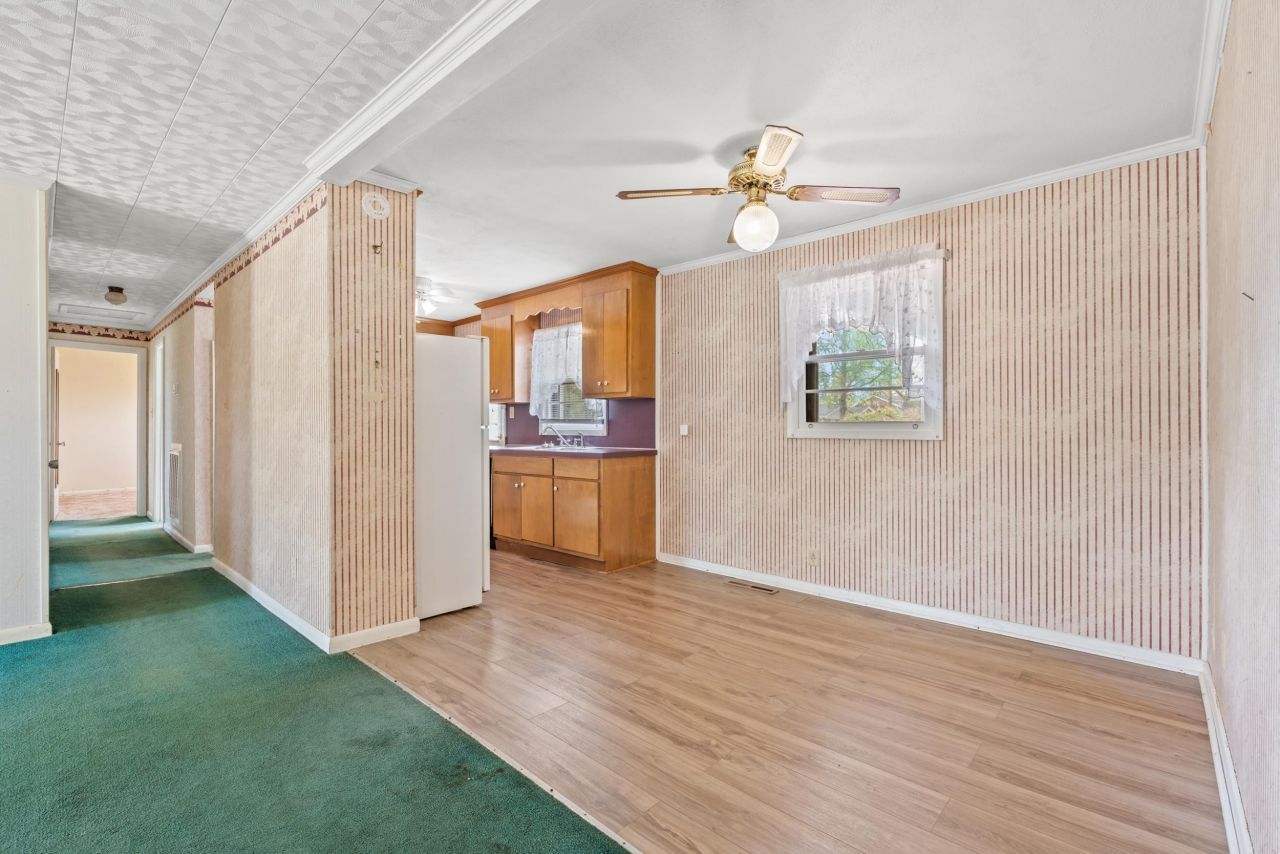 1623 Sherwood Dr. Photo 9