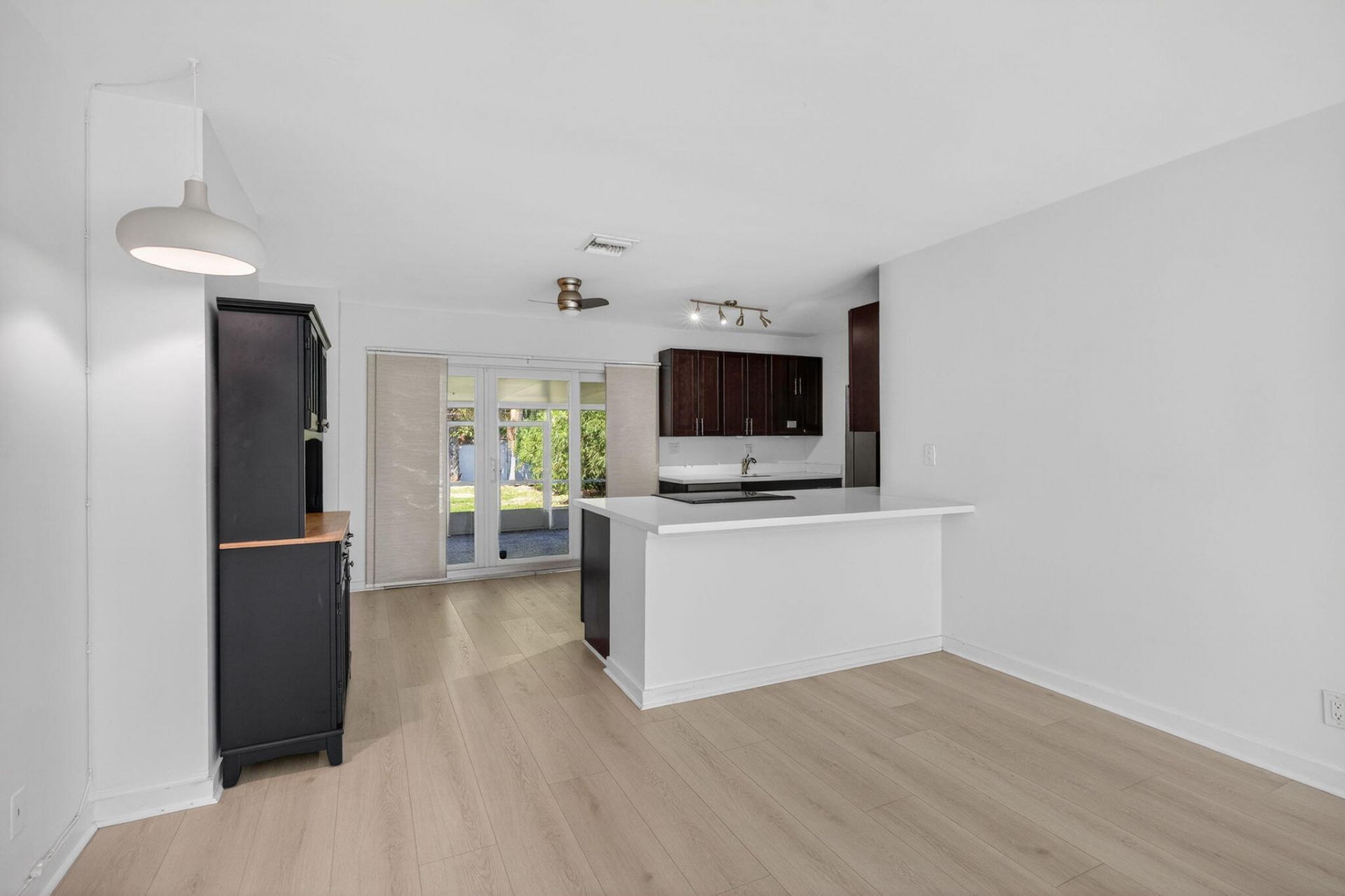 1029 NE 9th Avenue, Fort Lauderdale, FL 33304 Photo