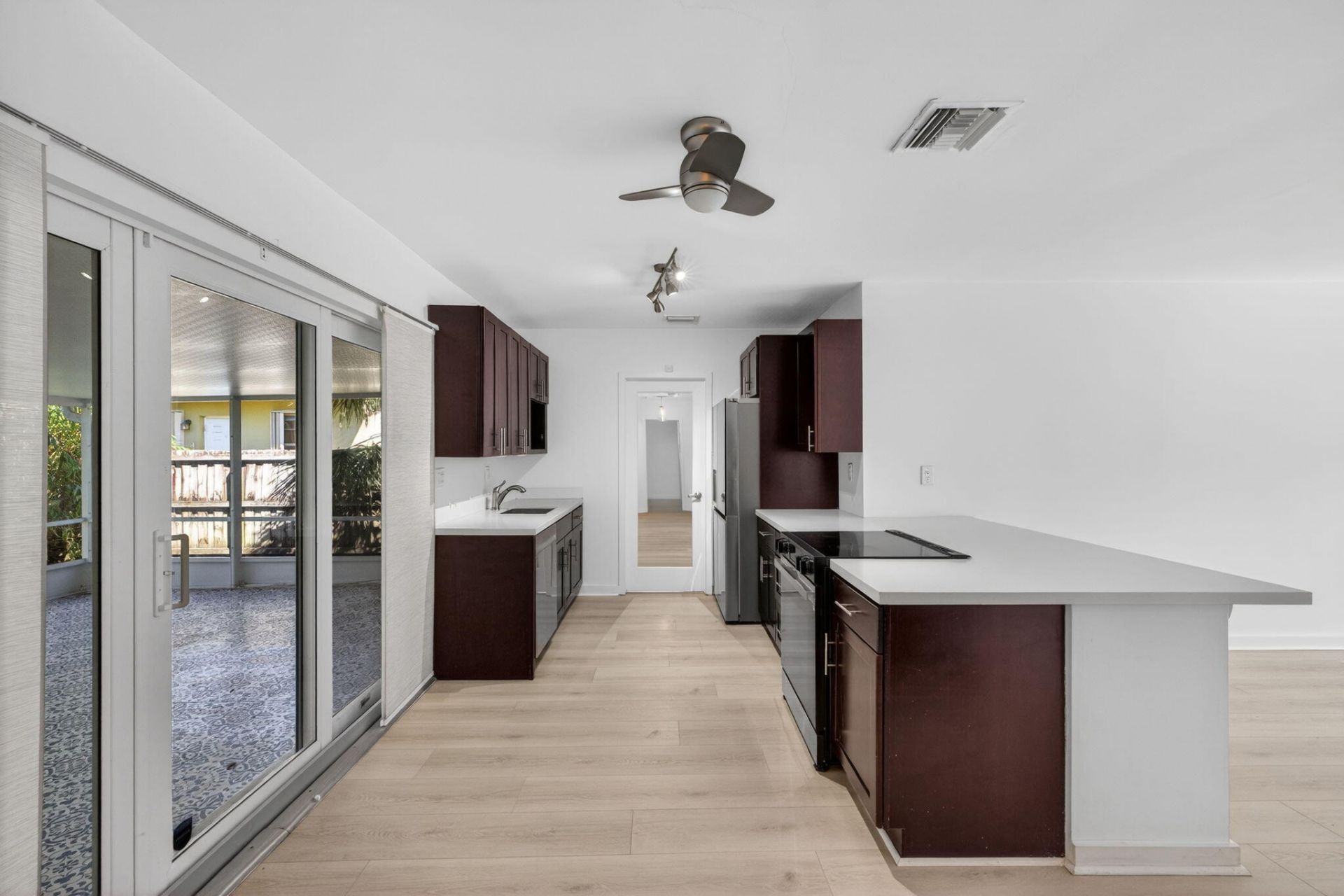 1029 NE 9th Avenue, Fort Lauderdale, FL 33304 Photo