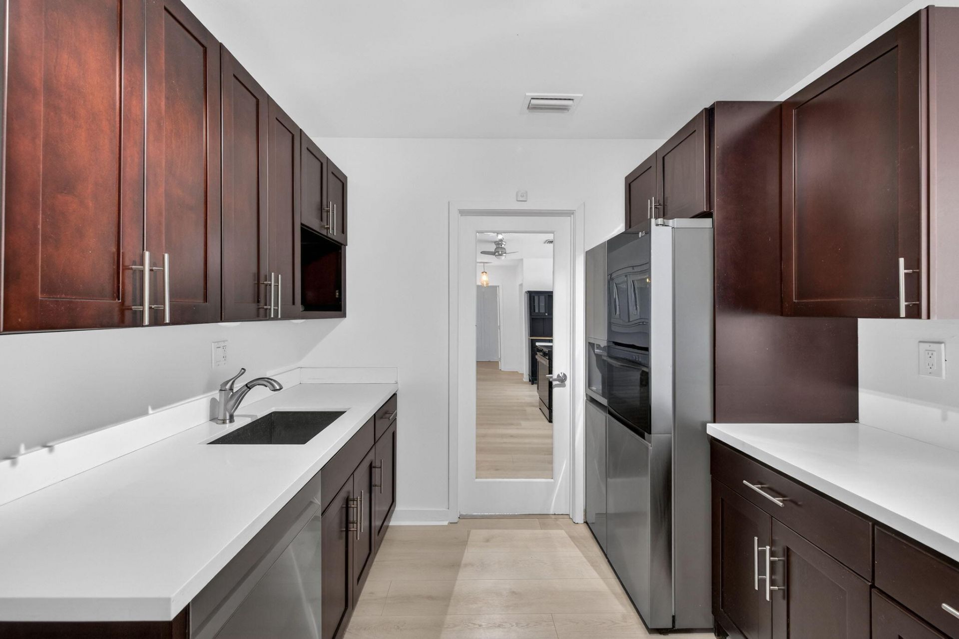 1029 NE 9th Avenue, Fort Lauderdale, FL 33304 Photo