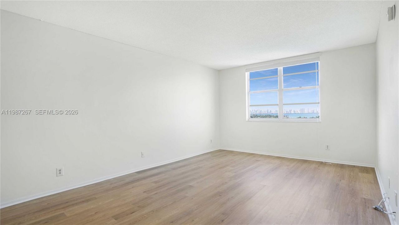 6770 Indian Creek Dr , Unit 14E, Miami Beach, FL 33141 Photo