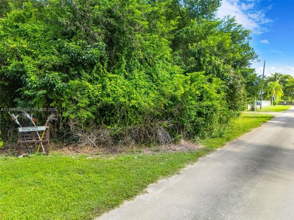 196XX SW 234 ST , Unincorporated Dade County, FL 33031